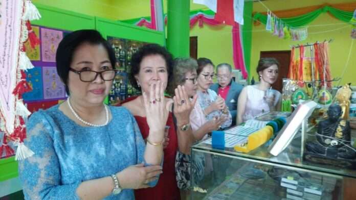 เขาพระทอง (1)