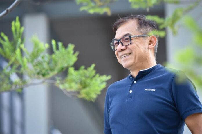 จรัญ เกษร COO THANA (3) (Medium)_0