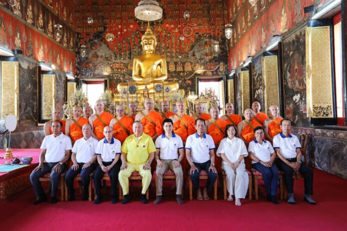 01 วิริยะประกันภัย จัดอุปสมบทพระ รุ่น 17