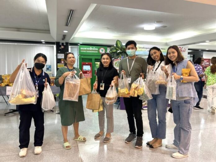 ตลาดนัดชุมชน ครั้งที่ 3 (30)_0