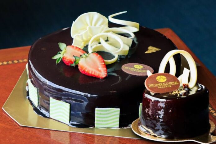 chocolate mousse cake