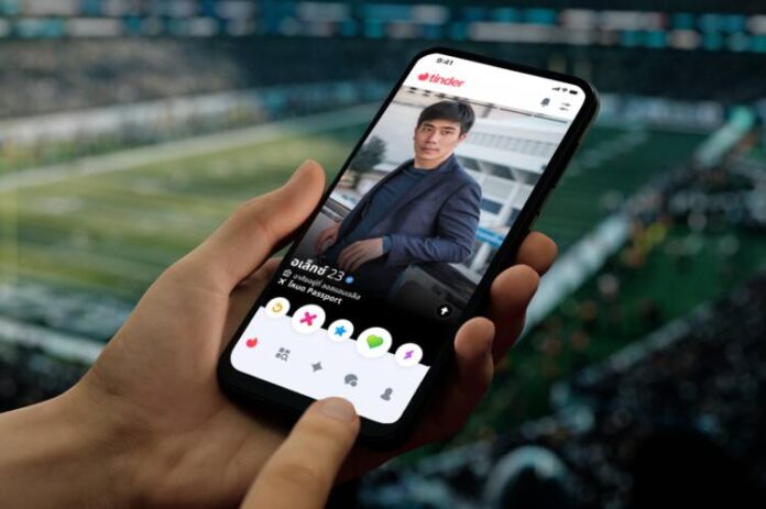 TH_Passport_Tinder_Sport (l)