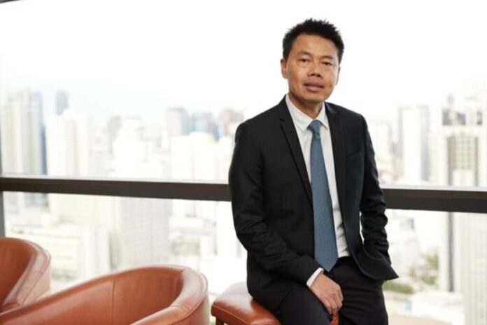 คุณอรรถพล สฤษฎิพันธาวาทย์ ประธานเจ้าหน้าที่ด้านสนับสนุนองค์กร SC Asset