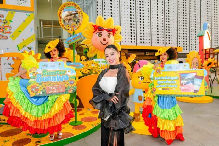 01 คุณพุทธชาด ศรีนิศากร