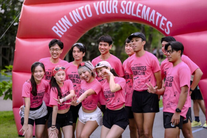 Tinder x Samsung Solemate Run Club (2)_m