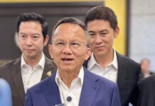“สมศักดิ์”ปัดดอดพบ“สุริยะ”ที่กระทรวงเกษตรฯ แจงยับแค่มาแนะนำ…หวังดึงเงินเข้าประเทศจากปศุสัตว์ด้านกีฬา