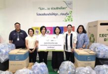 พาราไดซ์ พาร์ค ร่วมเปลี่ยน “ขยะ” เป็น “กองบุญ” ร่วมกิจกรรมผ้าป่ารีไซเคิลกับเขตประเวศ