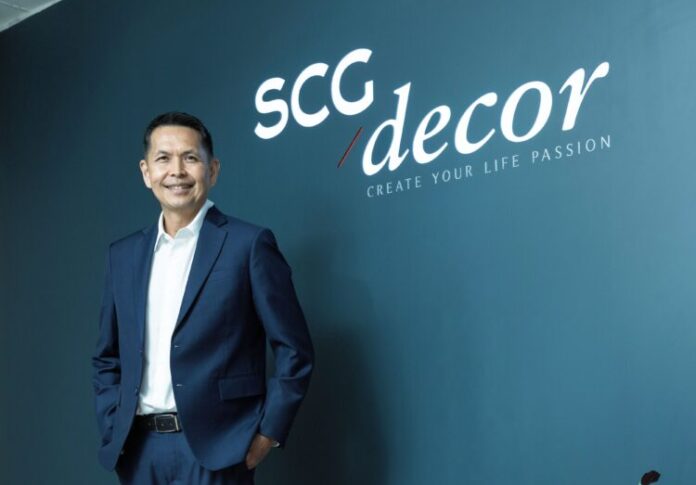 นำพล มลิชัย ประธานเจ้าหน้าที่บริหาร และกรรมการผู้จัดการใหญ่ SCGD