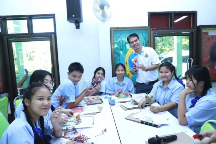LINE_ALBUM_เชียงรายแม่สาย ฝุ่นPm2.5_260723_103_0