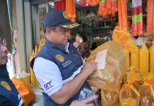 “กรมการค้าภายใน”เข้ม! ลุยตรวจร้านสังฆภัณฑ์บริเวณแยกสี่กั๊กเสาชิงช้ากรุงเทพฯคุมราคาช่วงเข้าสู่วันอาสาฬหบูชา วันเข้าพรรษา