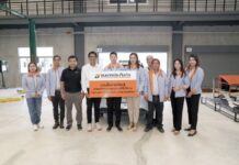 ธนชาตประกันภัย ส่งมอบรถ EV – แบตเตอรี่ ให้ 2 สถาบันภาคใต้ เสริมทักษะอาชีพยานยนต์ไฟฟ้า